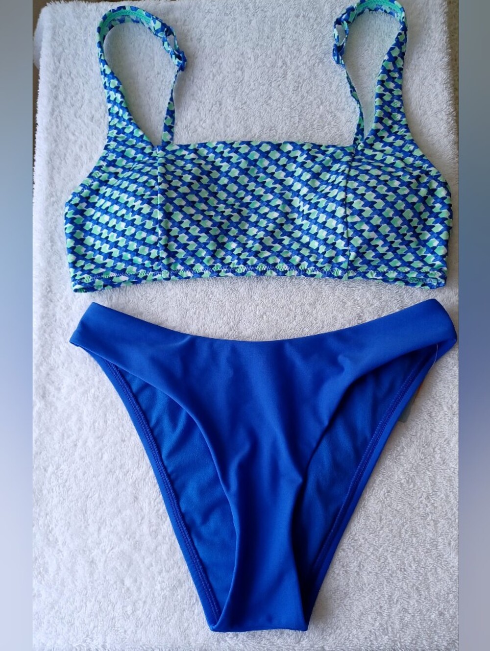Bikini Set, Size S - Picture 3 of 16